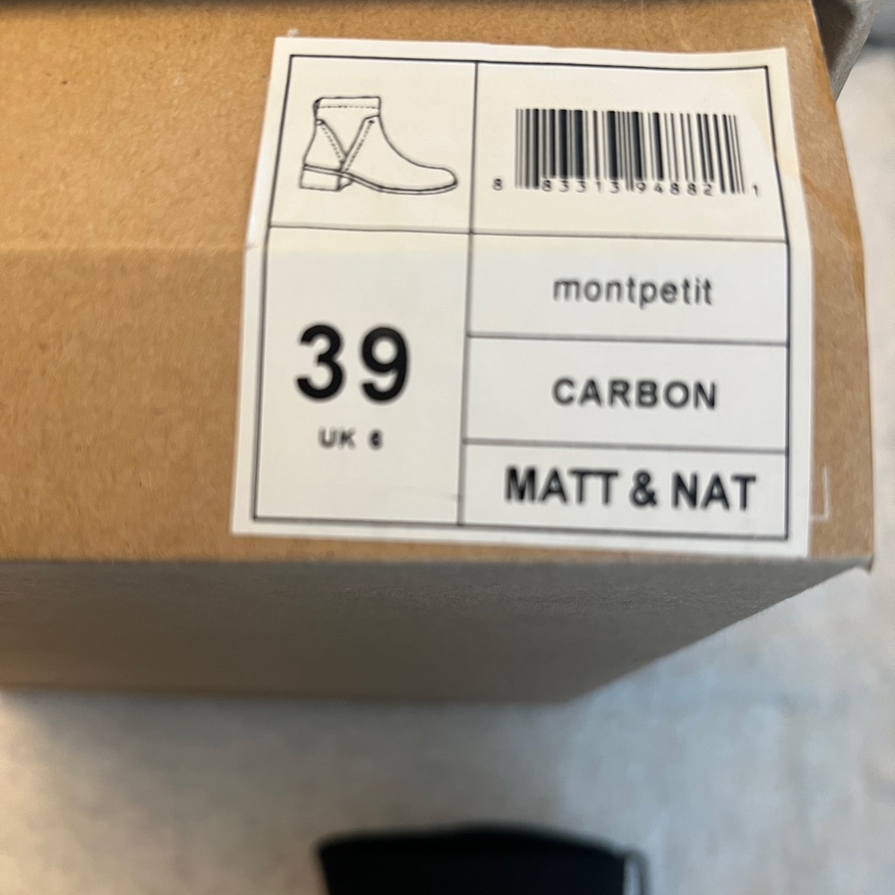 Matt & Nat Carbon Montpetit Carbon Ankle Boots - Picture 7 of 7
